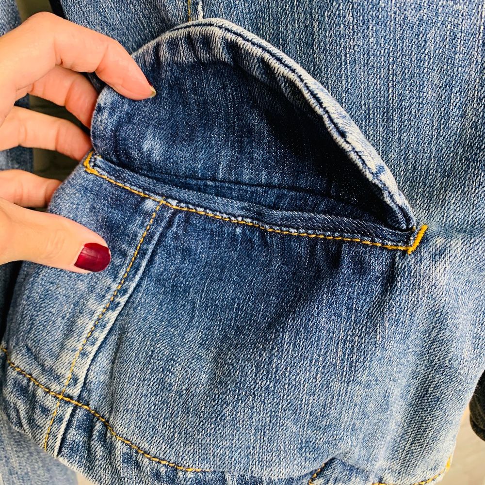 {Tommy Hilfiger}Denim Jacket - Picture 5 of 10